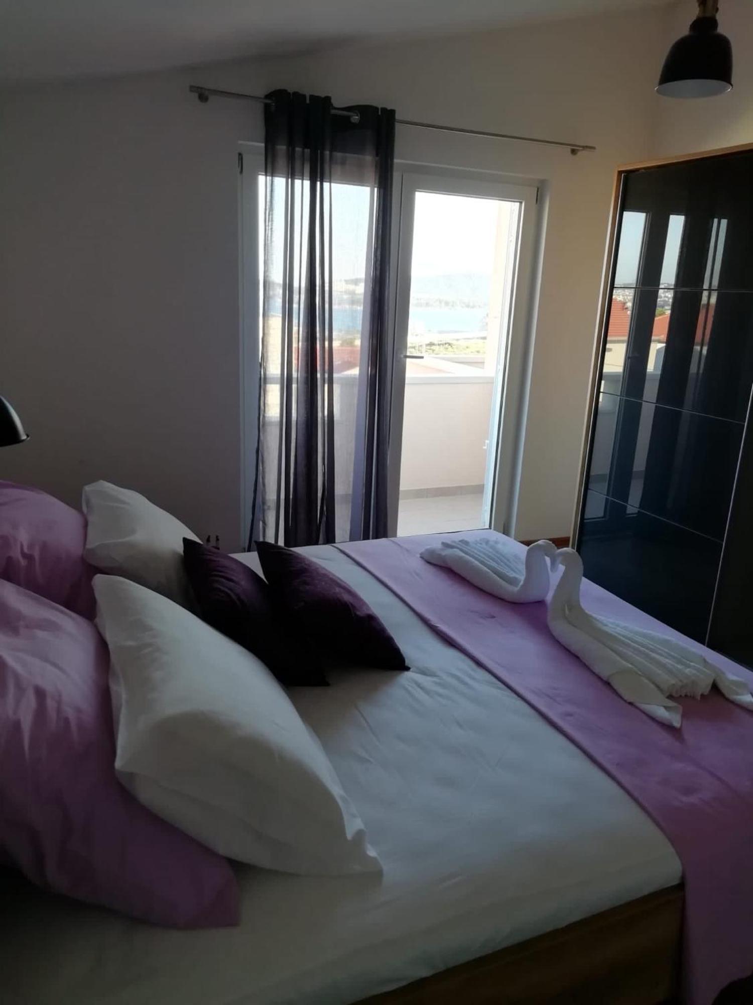 Appartement Albatros à Kaštel Sućurac Extérieur photo