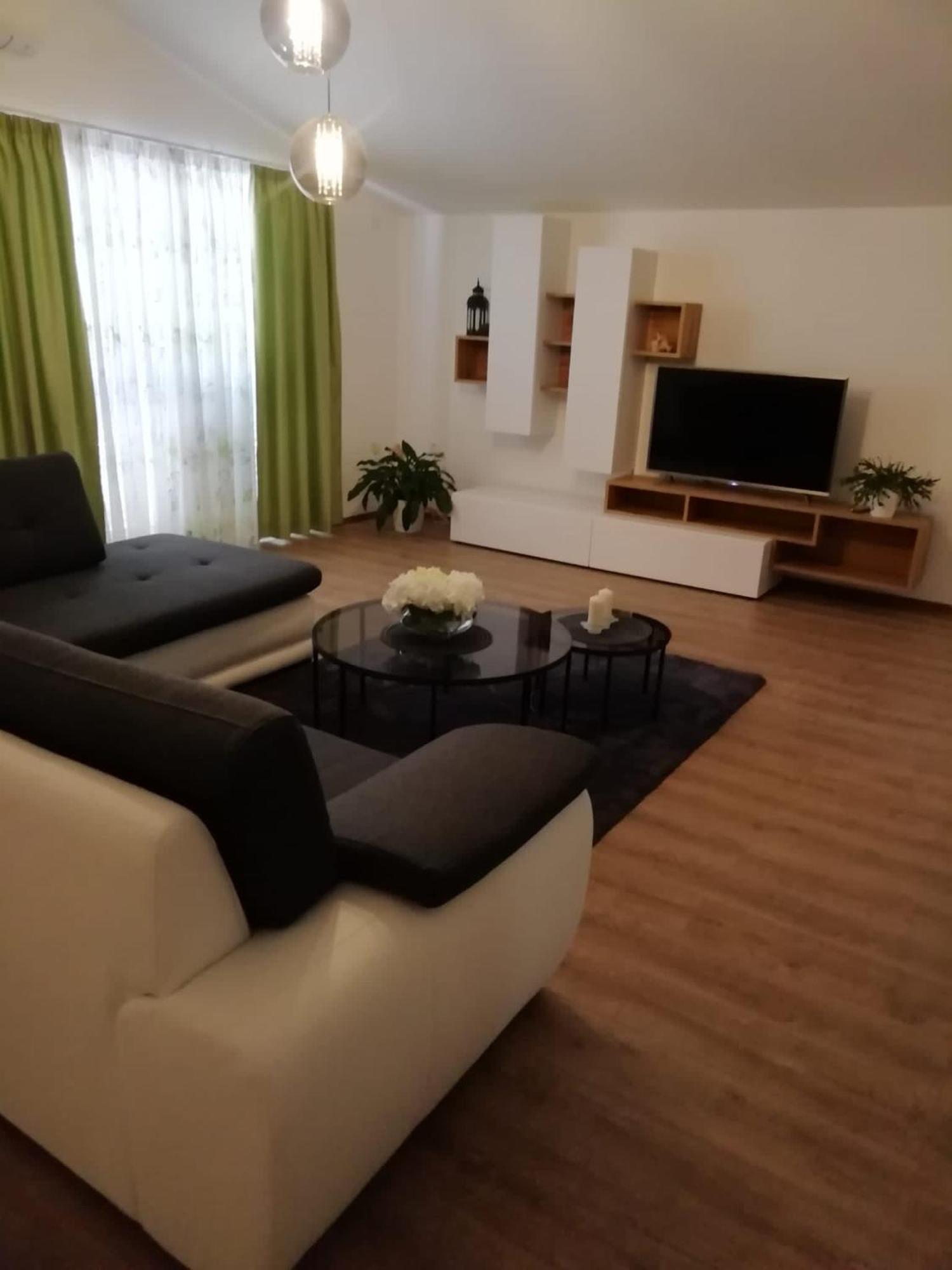 Appartement Albatros à Kaštel Sućurac Extérieur photo